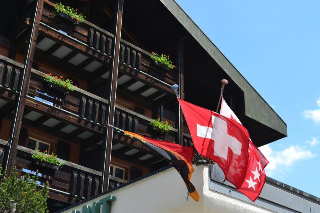 Bluemlisalp Hotel Kandersteg Luaran gambar