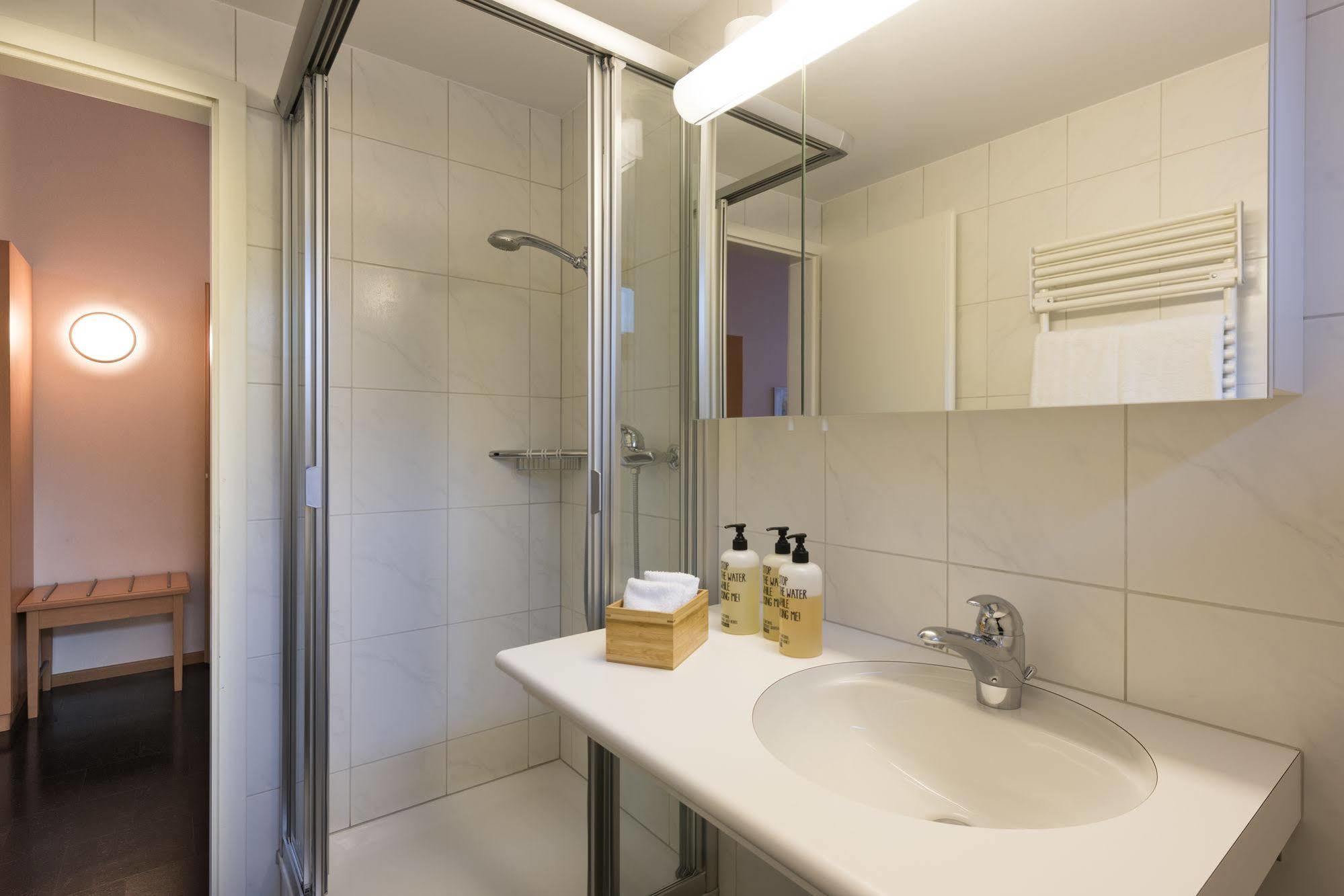 Bluemlisalp Hotel Kandersteg Luaran gambar