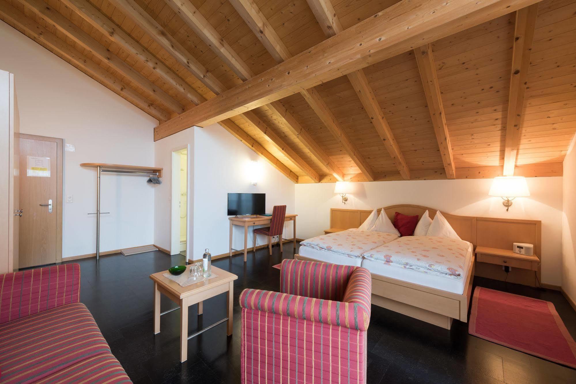 Bluemlisalp Hotel Kandersteg Luaran gambar