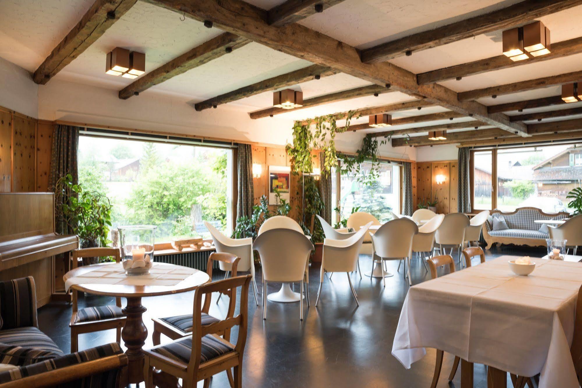 Bluemlisalp Hotel Kandersteg Luaran gambar