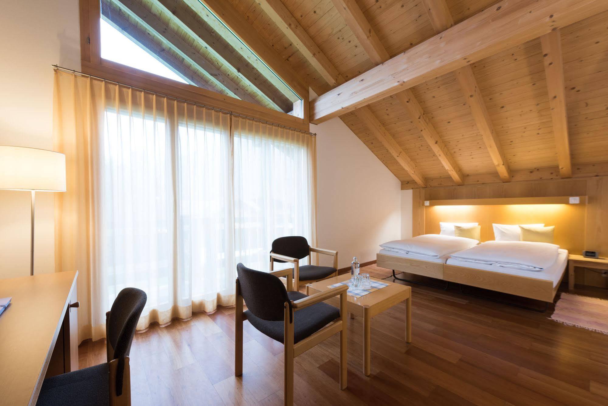Bluemlisalp Hotel Kandersteg Luaran gambar