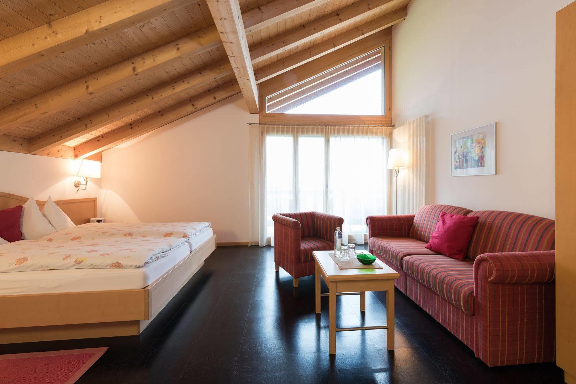 Bluemlisalp Hotel Kandersteg Luaran gambar